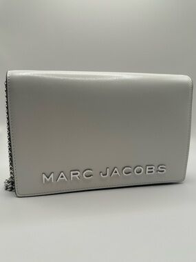 Marc Jacobs White Shoulder Bag with Chain